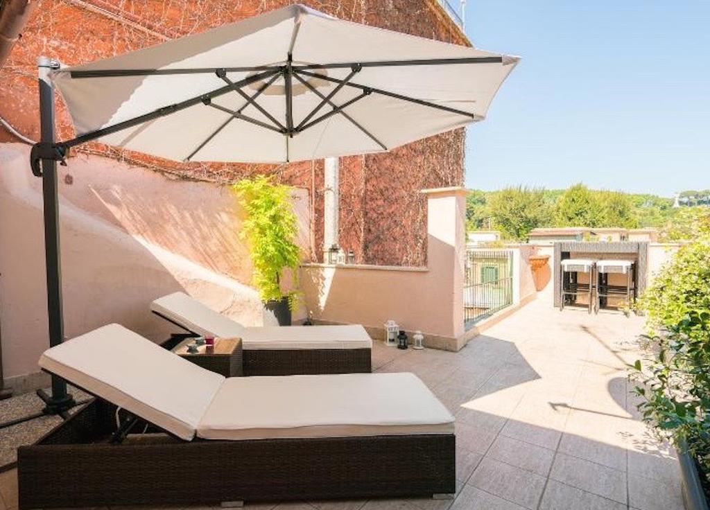 Garibaldi Roof Garden Apartment Rome Exterior photo