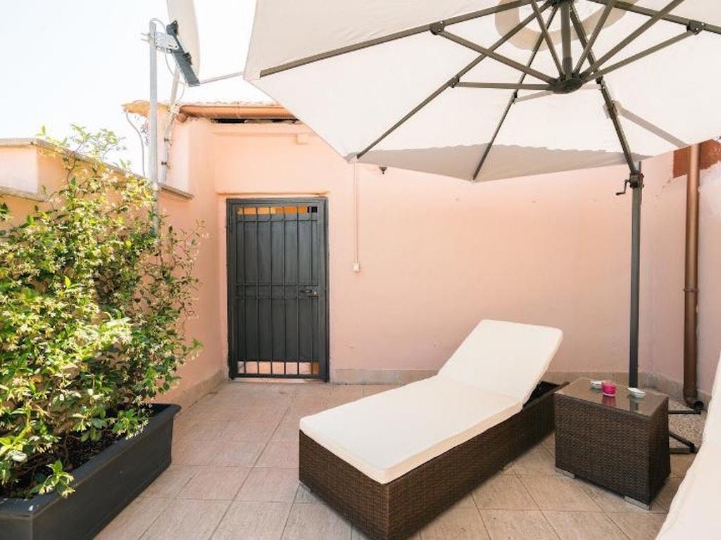 Garibaldi Roof Garden Apartment Rome Exterior photo